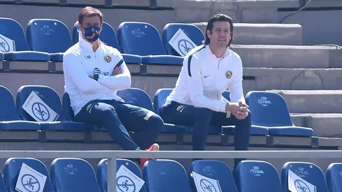 Santiago Solari es hábitue en Coapa para observar los partidos de las Fuerzas Básicas.