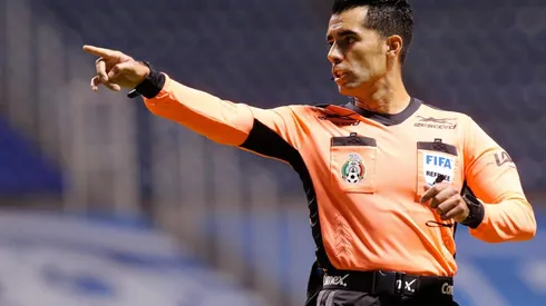Adonai Escobedo González, arbitrará América vs. Querétaro.