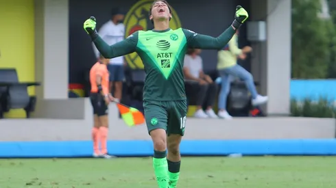 Solari podría hacer debutar a Tapia con América.