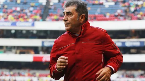 Reinoso estalló contra algunos extranjeros