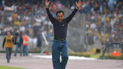 Sánchez se postula como DT de América.