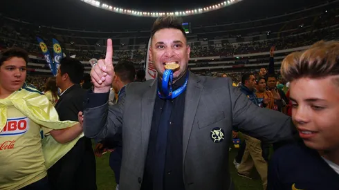 Los DTs argentinos Campeones en la historia