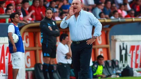 Negros Santos tiene a su candidato para DT.