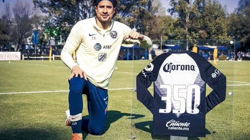 "Memo" Ochoa acumula 350 partidos con las Águilas en Liga MX