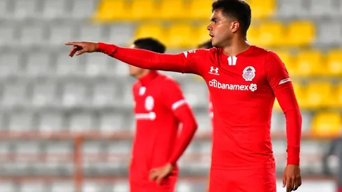 El porqué no se ha confirmado a Medina en América.