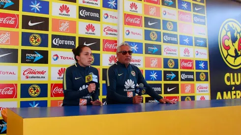 Leo Cuéllar en conferencia de prensa. (Vía:Jammedia).