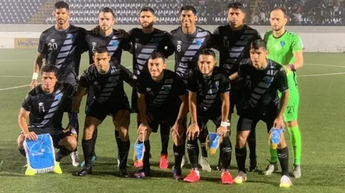 Chucho López fue titular en igualdad de Guatemala con Honduras.