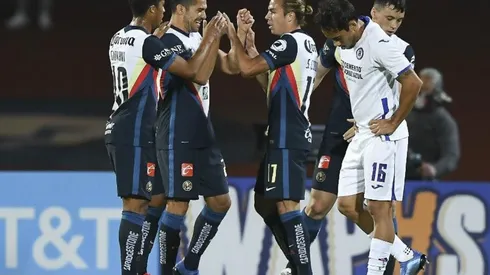 América festejando una anotación en la Copa por México.