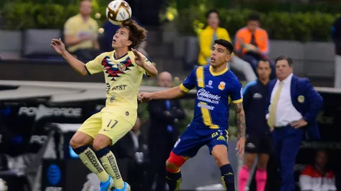 Sebastián Córdova apunta a ser titular con América ante Pumas.