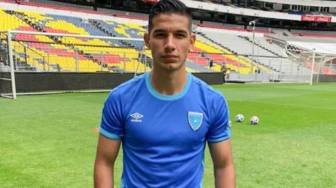 Chucho López reconoce la cancha del Azteca con Guatemala