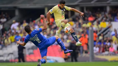 América y Cruz Azul se enfrentan este domingo.