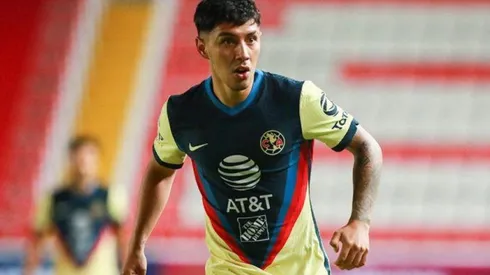 Leo Suárez en el duelo ante el Santos Laguna