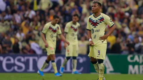 Desde Brasil vendrían en busca de Roger Martínez.