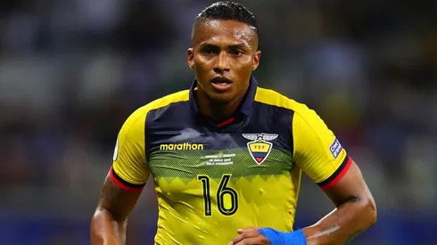 Ofrecen a Toño Valencia