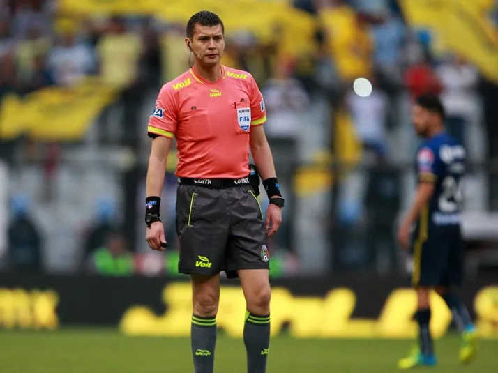 Miranda será el árbitro en el debut