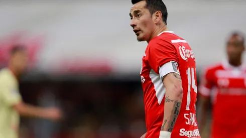 Salieron los cuernos y no el plumaje