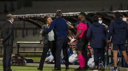 Herrera se encaró con el cuerpo técnico de Pumas.