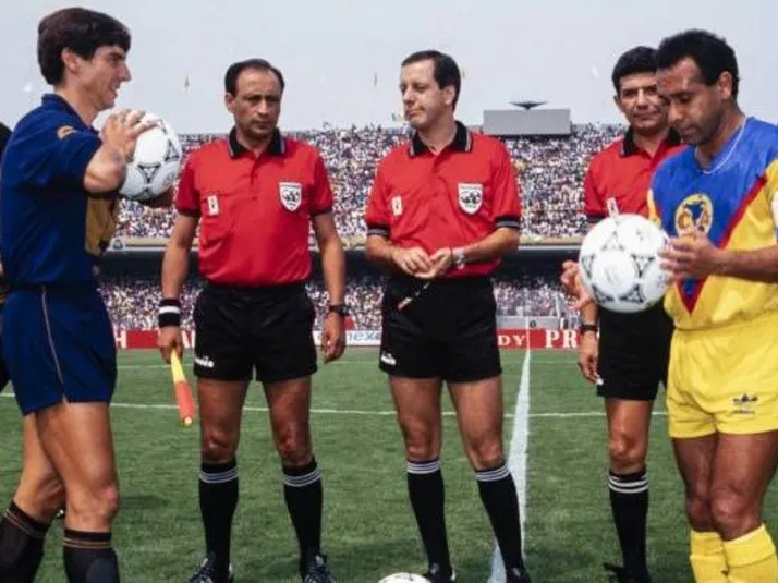 "Ya le iba a dar mi credencial de cliente a América": España, ex-Pumas