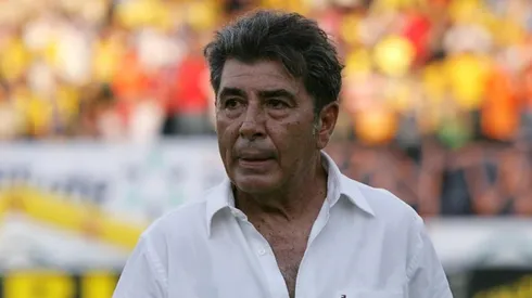 Reinoso se emociona al volver a ver a las leyendas de América.