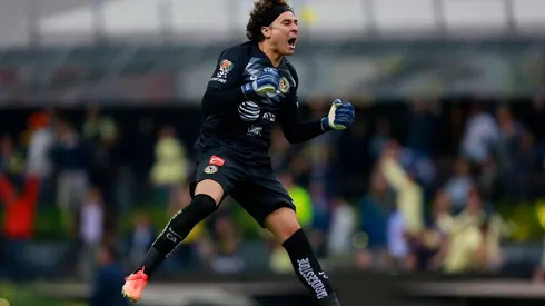 Ochoa le regaló un pase doble a una enfermera en su Día