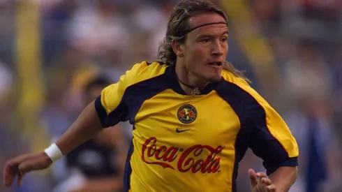 El Pájaro liquidó a La Volpe por dejar fuera a Cuau