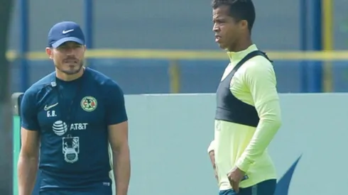 Entrenamiento casero bajo la supervisión de Becerra