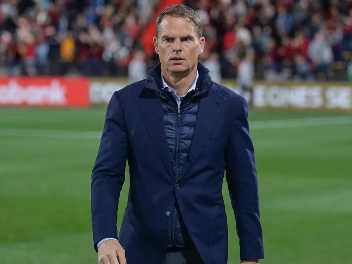 Frank De Boer calentó la previa del duelo contra el América