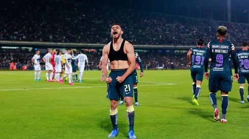 Martin responde polémico mensaje sobre imitar celebración a Cristiano.