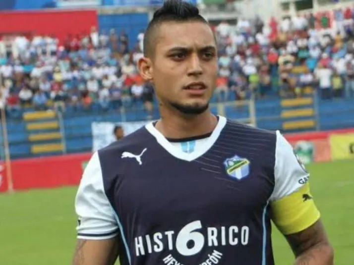 Aparicio confiesa que enfrentar al América es una vitrina en Guatemala