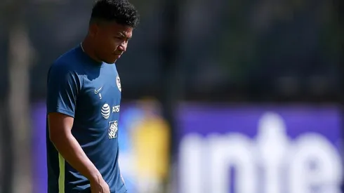 El colombiano se quedará sin jugar en este semestre