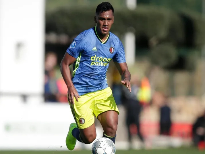 El peruano Renato Tapia suena en América