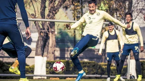 Emanuel Aguilera será titular este sábado en el Azteca