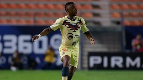 Renato Ibarra comparte imagen en Instagram posterior a su operación.