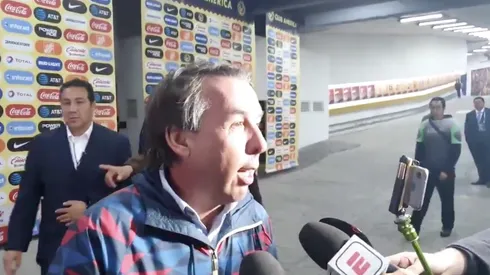 Azcarraga ratifica a Herrera como entrenador del América.