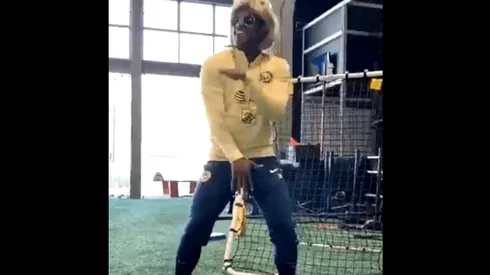 Una muestra más del grato ambiente dentro del plantel azulcrema