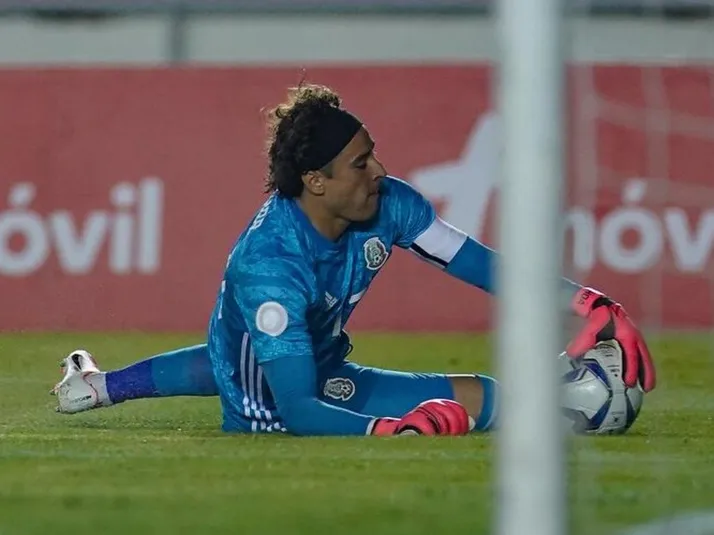 Guillermo Ochoa fue titular en la goleada de México sobre Panamá