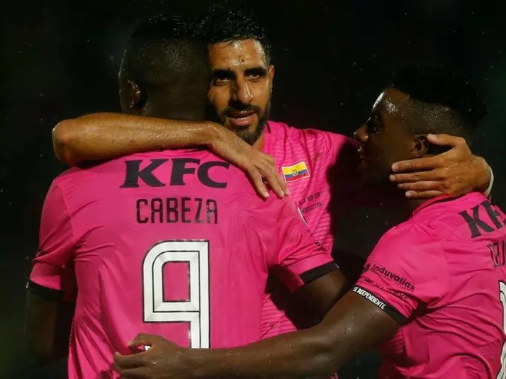 Exfutbolista de América se corona campeón de la Copa Sudamericana