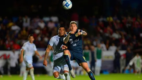 Nicolás Castillo llenó de elogios a Henry Martin.