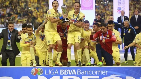 América celebrando su título en el Apertura 2014