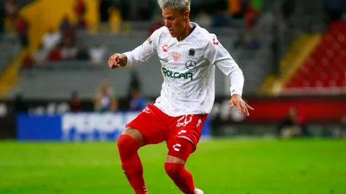 América no se da por vencido en la puja por Calderón