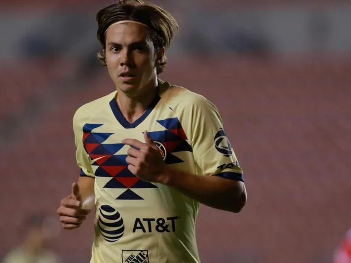 Ajax sigue de cerca a Córdova