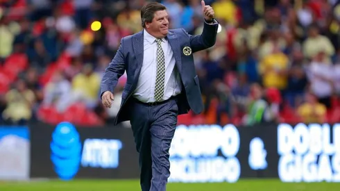 Miguel Herrera vuelve a contar con equipo completo después de un año.