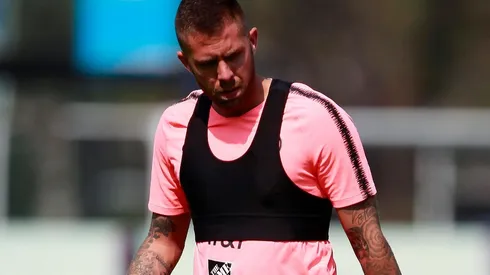 Ménez podría quedarse sin equipo hasta enero