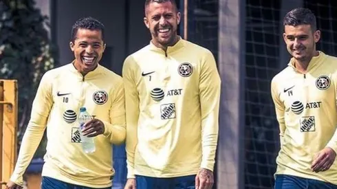 Los compañeros despidieron a Ménez en las redes