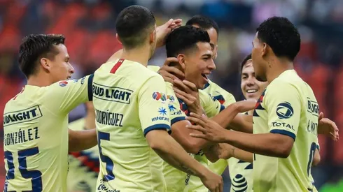 José Ángel López festejando su anotación.