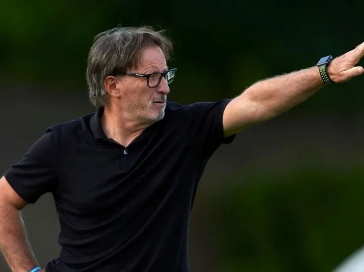 DT del Deportivo La Coruña ya no cuenta con posible refuerzo de América