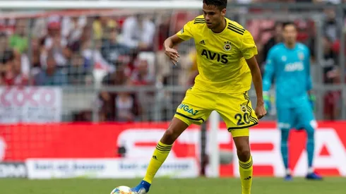 El presidente de Tigres confirmó el interés por Reyes