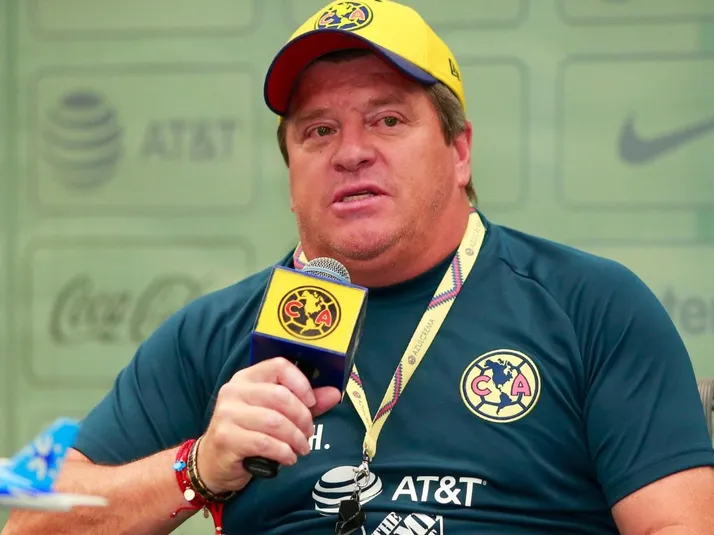 El Piojo quiere un centro delantero