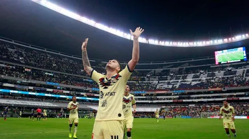 Nicolás Benedetti celebrando su conquista.