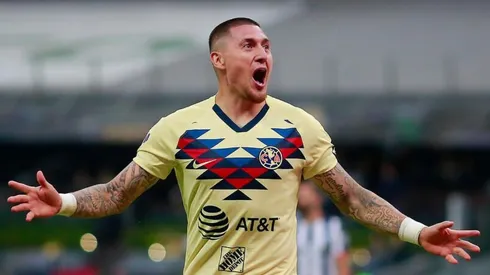 Nicolás Castillo en uno de los partidos de América.